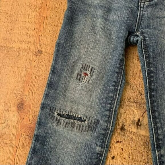 Baby girl gap fall red and black Buffalo plaid patch mini skinny jeans - Picture 6 of 9